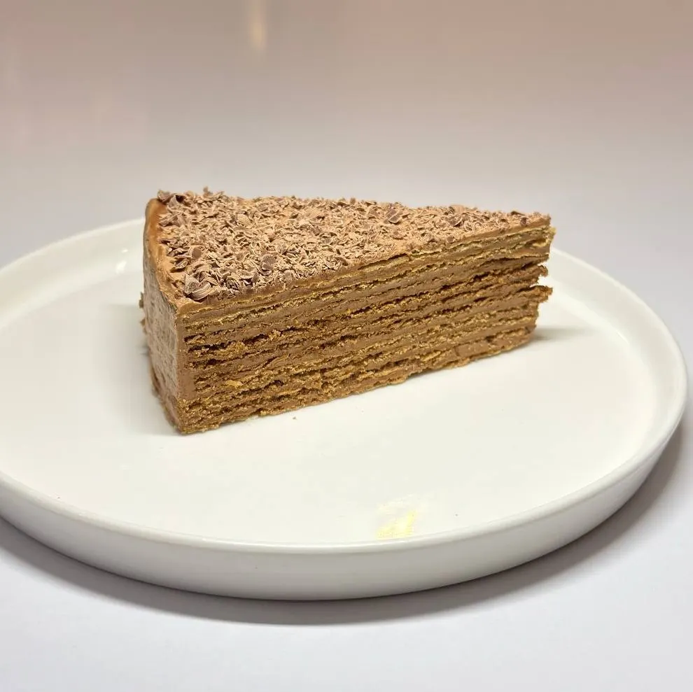 Кусочек торта «Микадо»